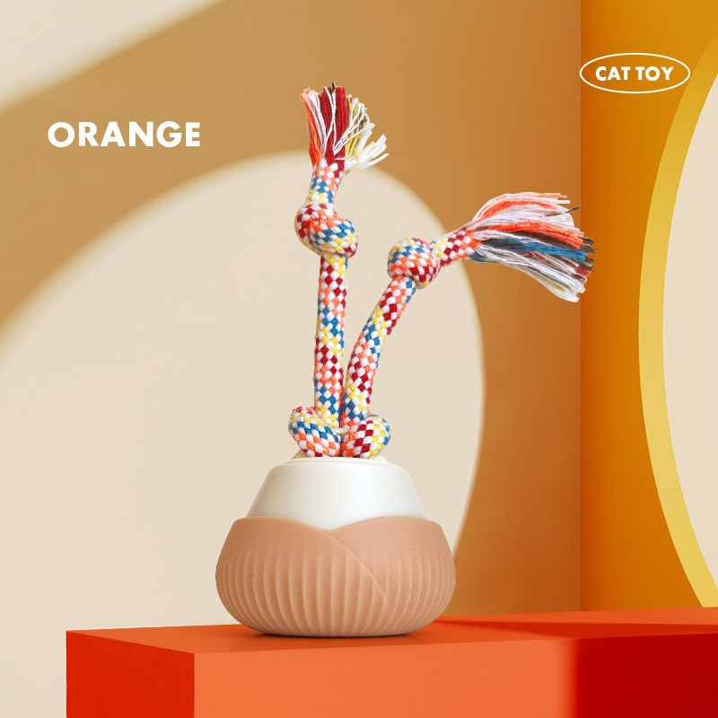 Rotating Cat Ball: Interactive, Durable & Quiet – Keep Your Feline Entertained While You’re Away!